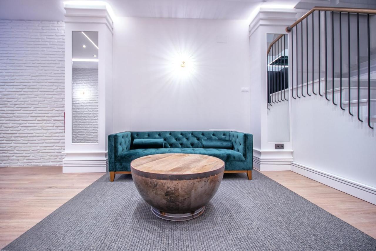 Livemalaga Centro Suites Bagian luar foto